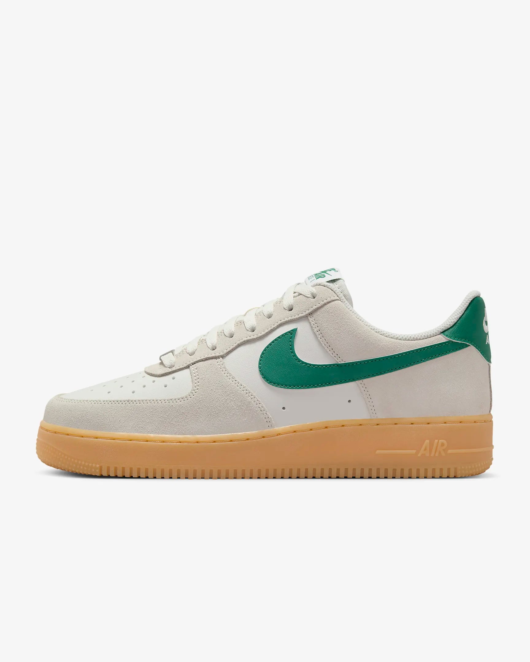 Nike Air Force 1 '07 LV8