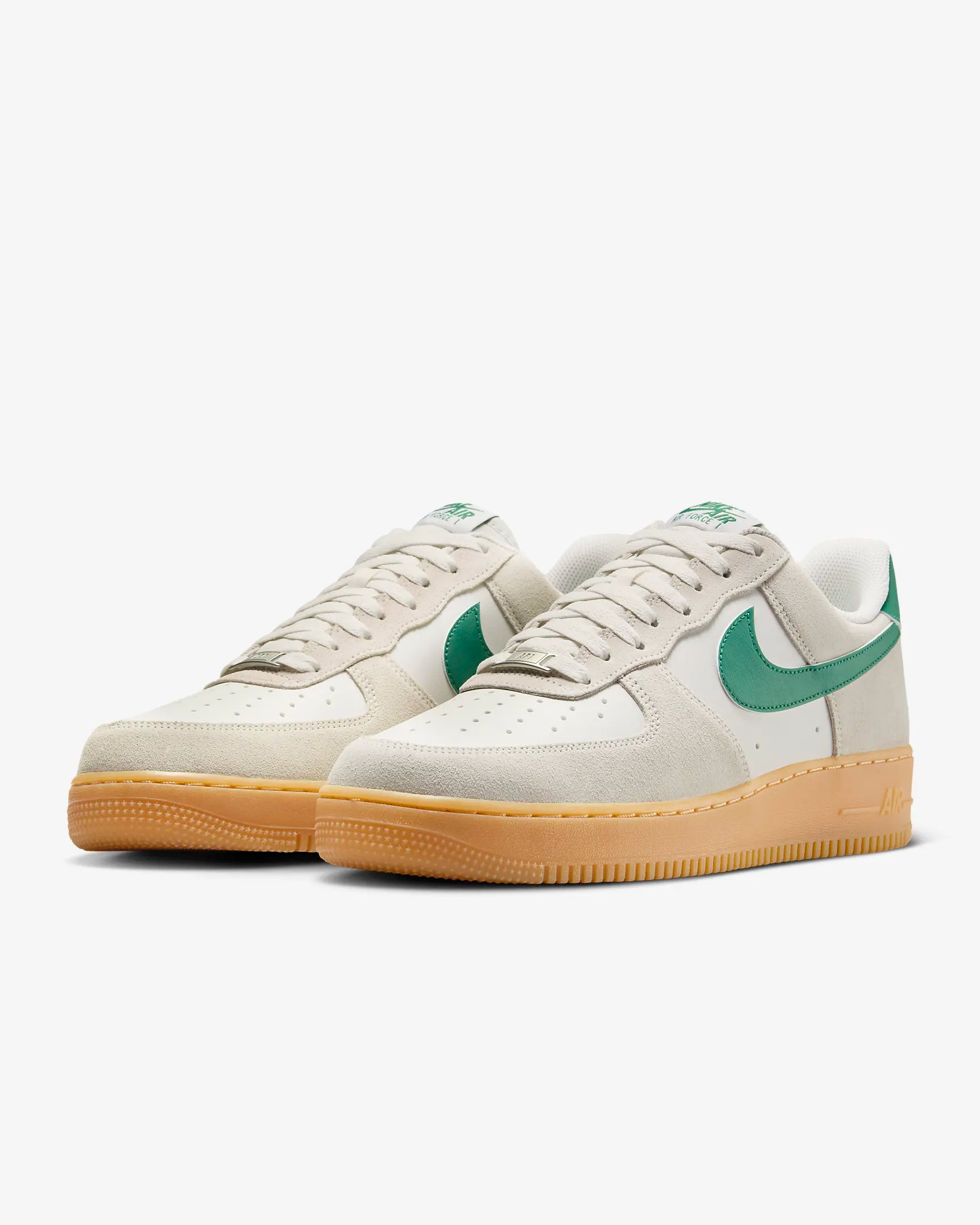 Nike Air Force 1 '07 LV8