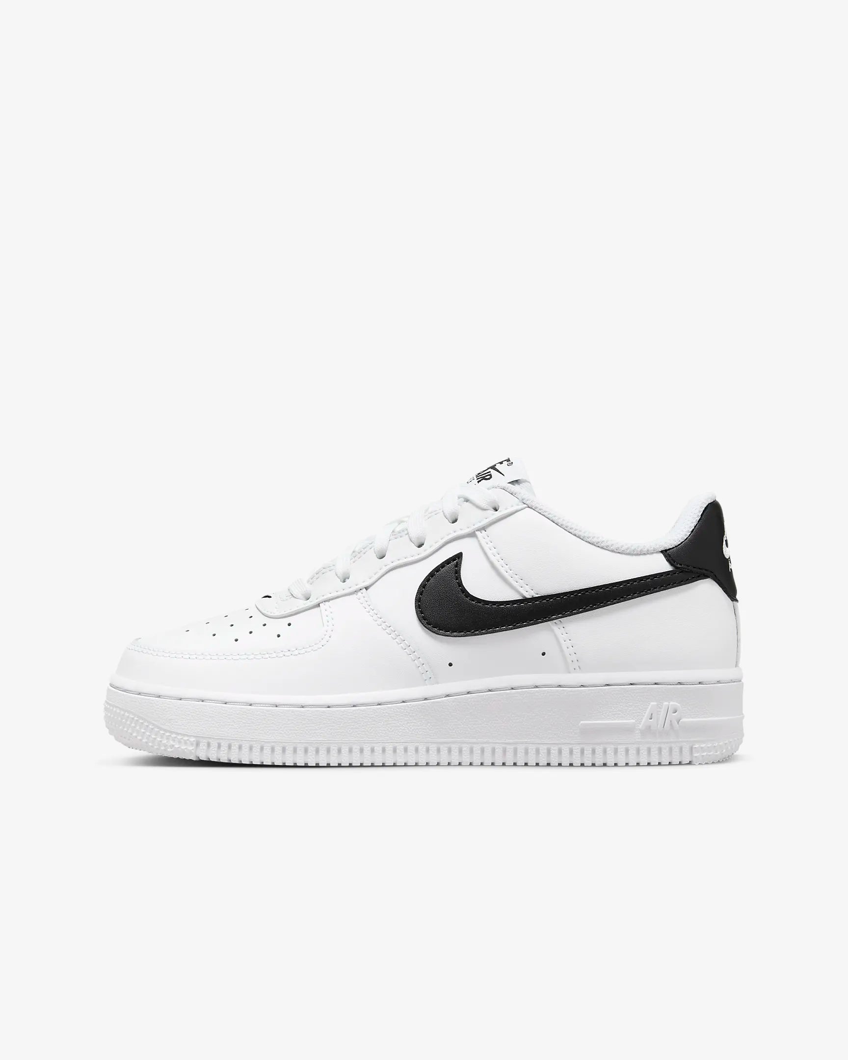 Nike Air Force 1 Older Kids' Shoes