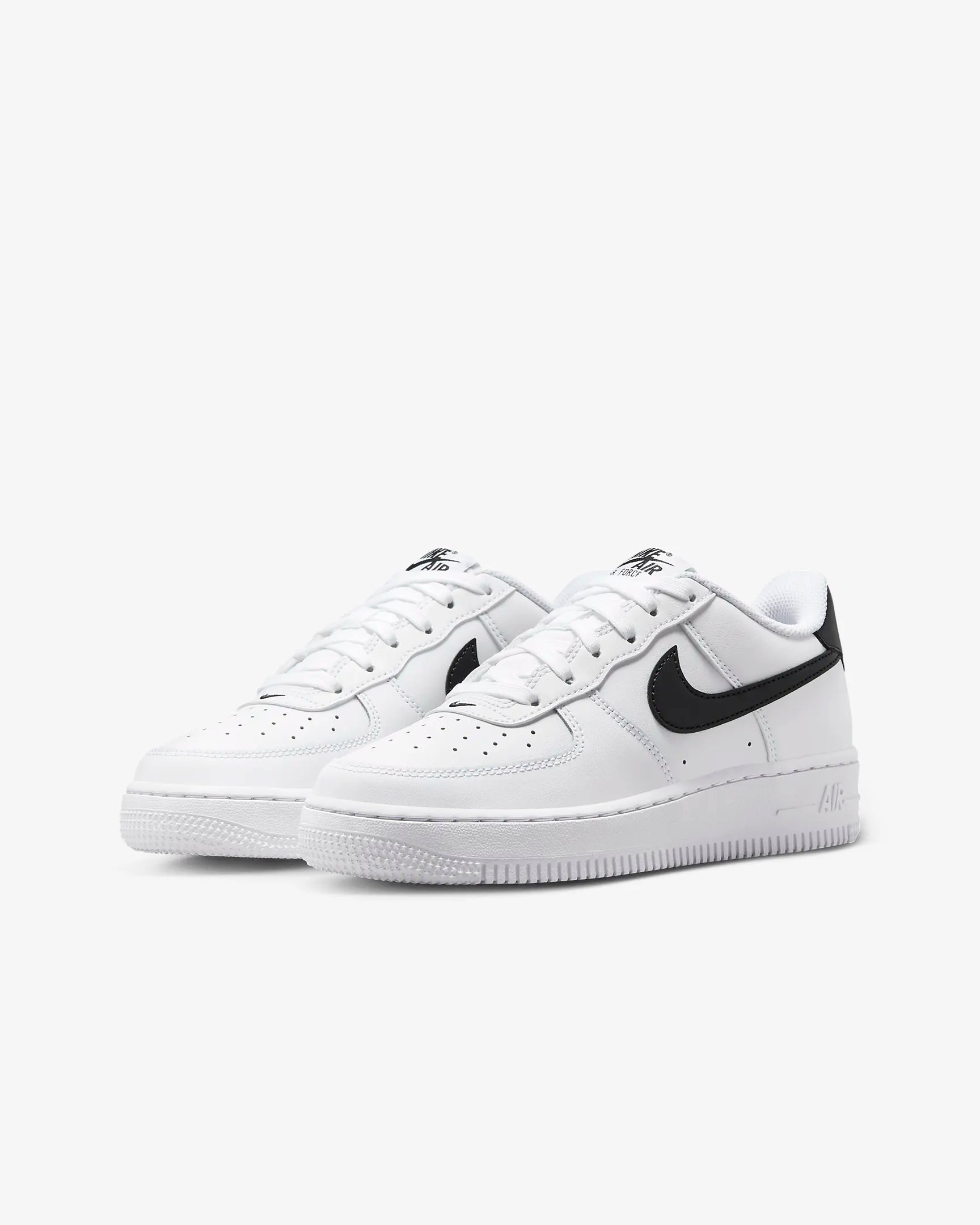 Nike Air Force 1 Older Kids' Shoes