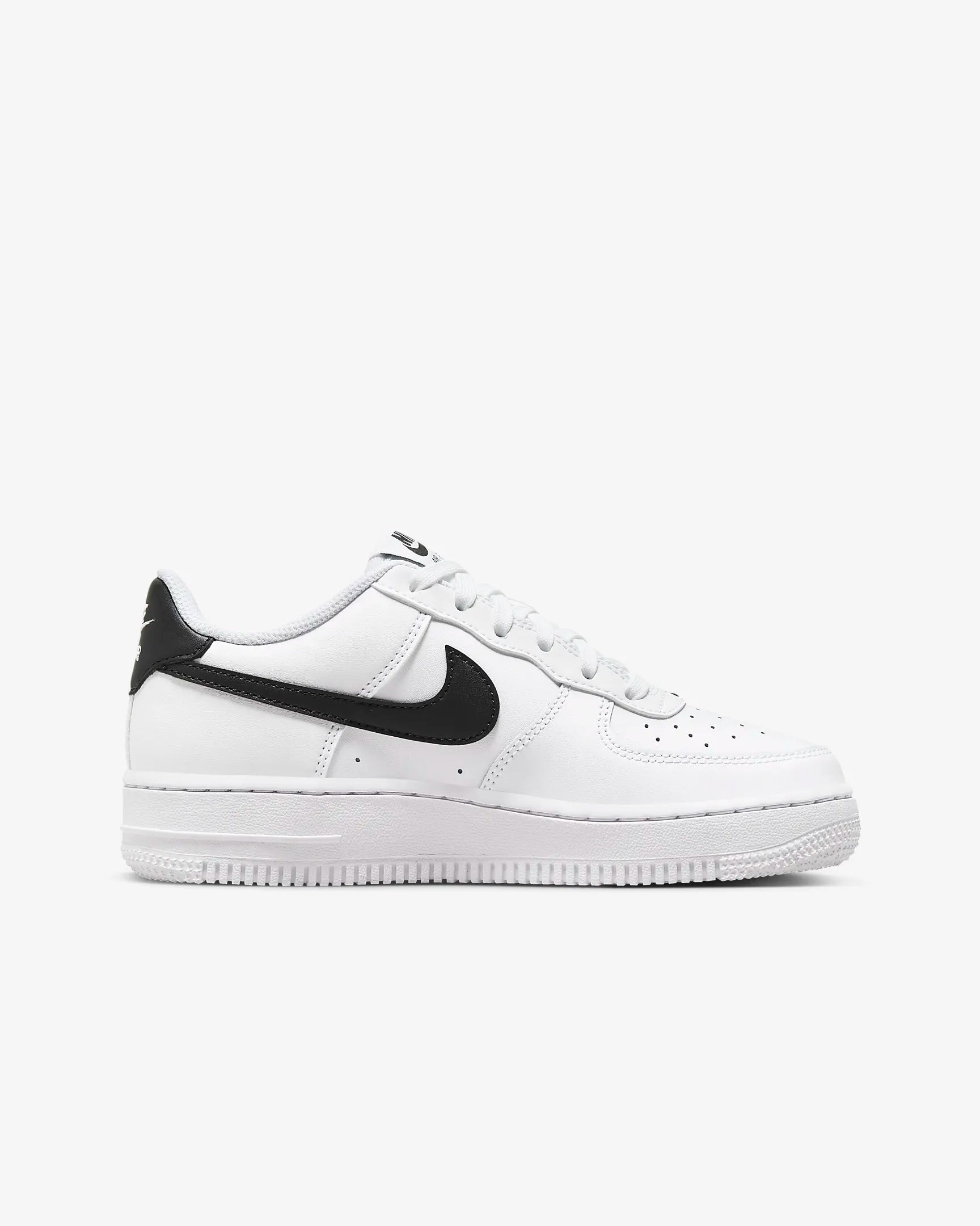 Nike Air Force 1 Older Kids' Shoes